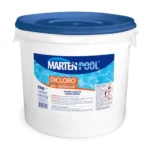 PROPRIETA’ CHIMICO FISICHE del Dicloro Granulare 5kg: Stato fisico Solido granulare Colore Bianco Odore Forte di cloro pH 5,5 - 7 Densità 2,07 Kg/L Solubilità 25g/100ml a 30°C Ottimo agente clorante per piscina.