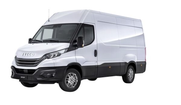 IVECO DAILY con cassone CHIUSO a noleggio