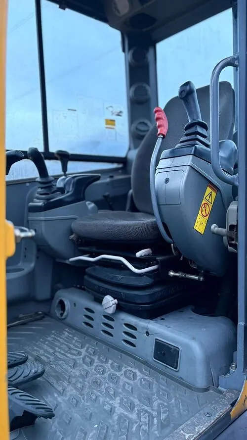 Escavatore Volvo ECR58 Usato