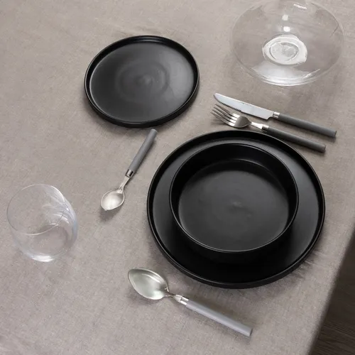 Servizio Piatti Moderno Evelyn 18 Pezzi in Ceramica Opaca